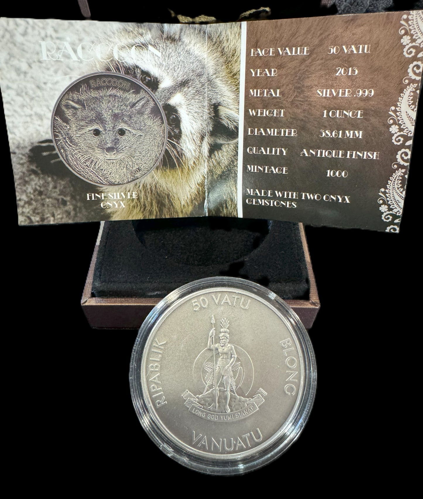 2013 Raccoon Black Onyx Eyes 1 oz .999 Silver Coin