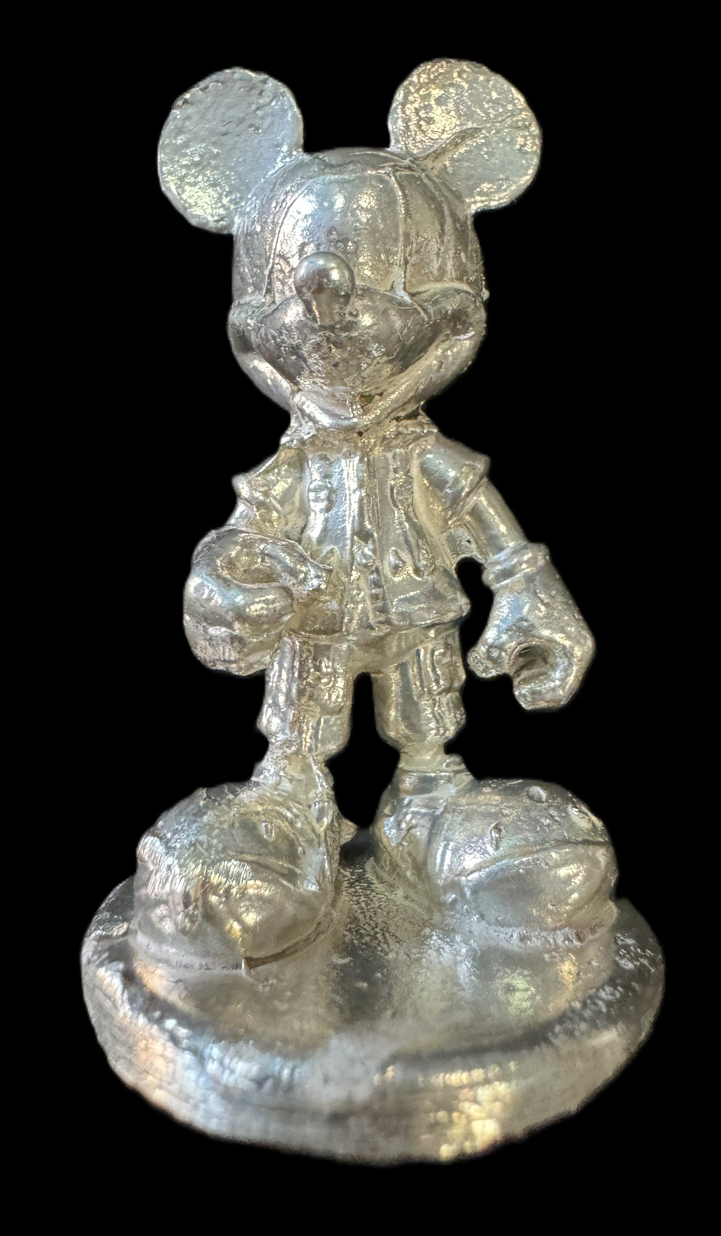 2024 Disney Mickey Mouse 2.36 oz 99.9 Silver Statue