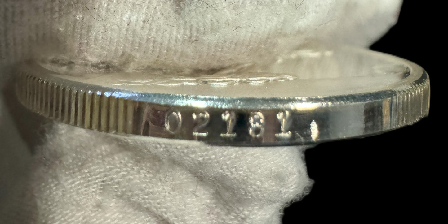 1987 Looney Tunes Bugs Bunny Wile E. Coyote 1 oz .999 Silver Coin