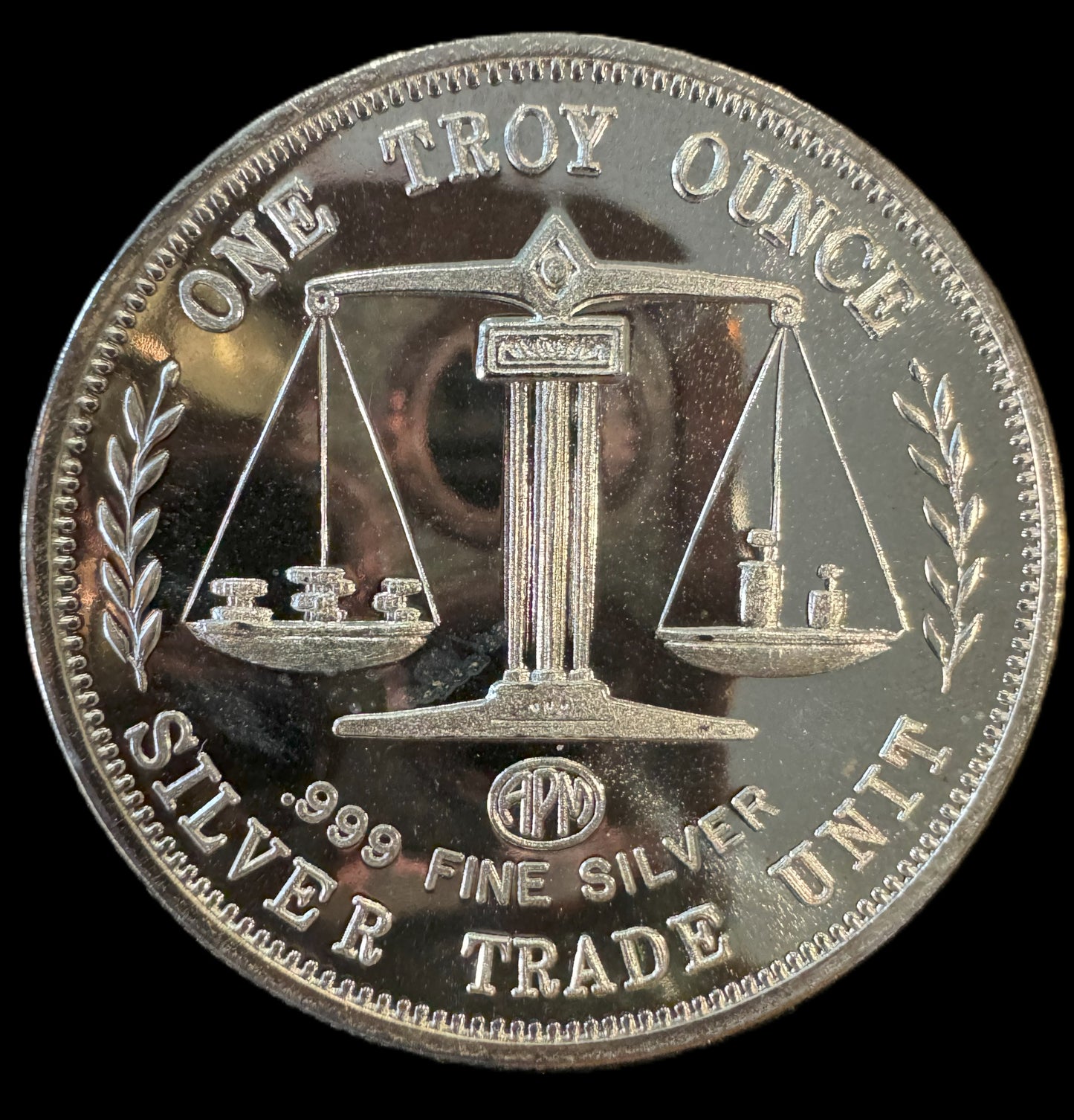 1983 Morgan Dollar 1 oz .999 Silver Coin