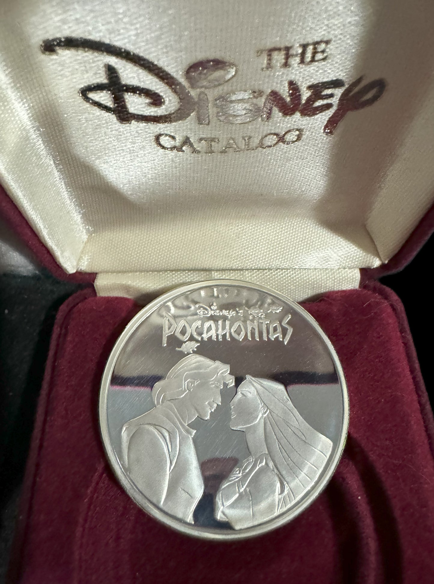 1995 Disney Pocahontas 1 oz .999 Silver Coin COA #00236