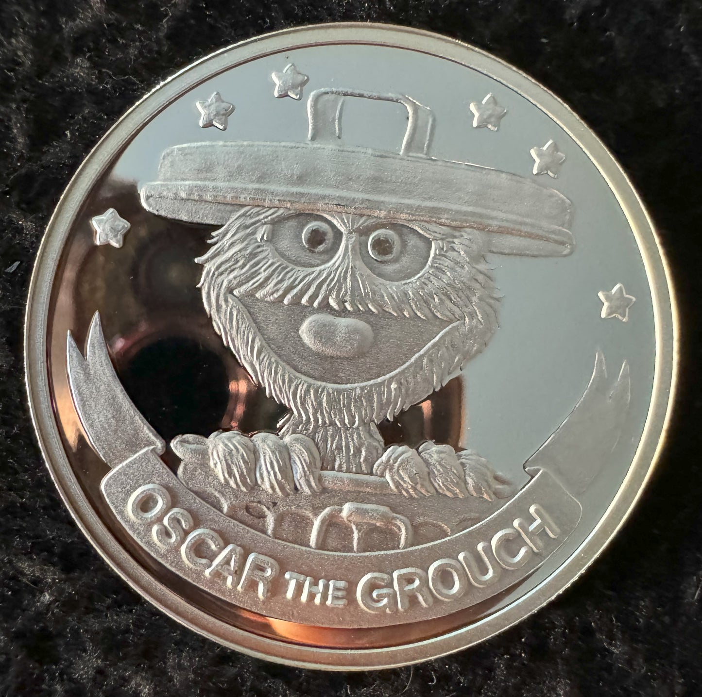 1988 Sesame Street 20th Anniversary Oscar the Grouch 1 oz .999 Silver Coin