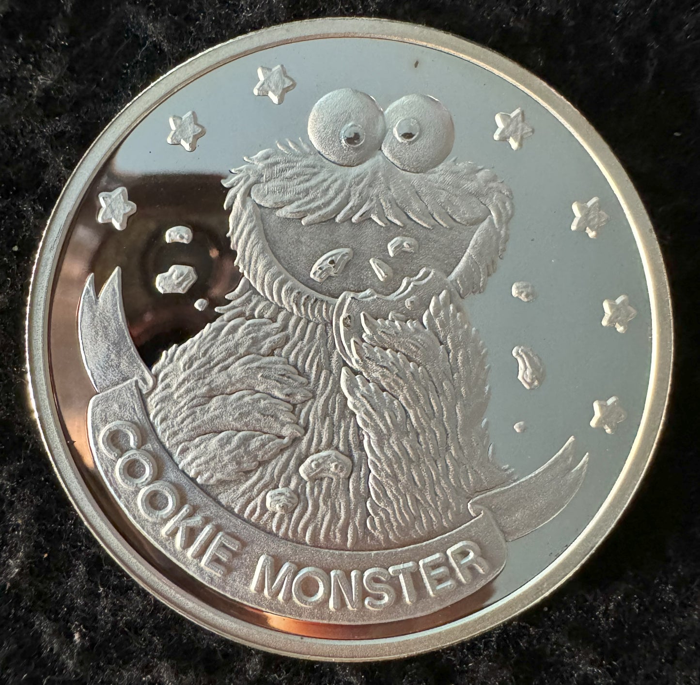 1988 Sesame Street 20th Anniversary Cookie Monster 1 oz .999 Silver Coin