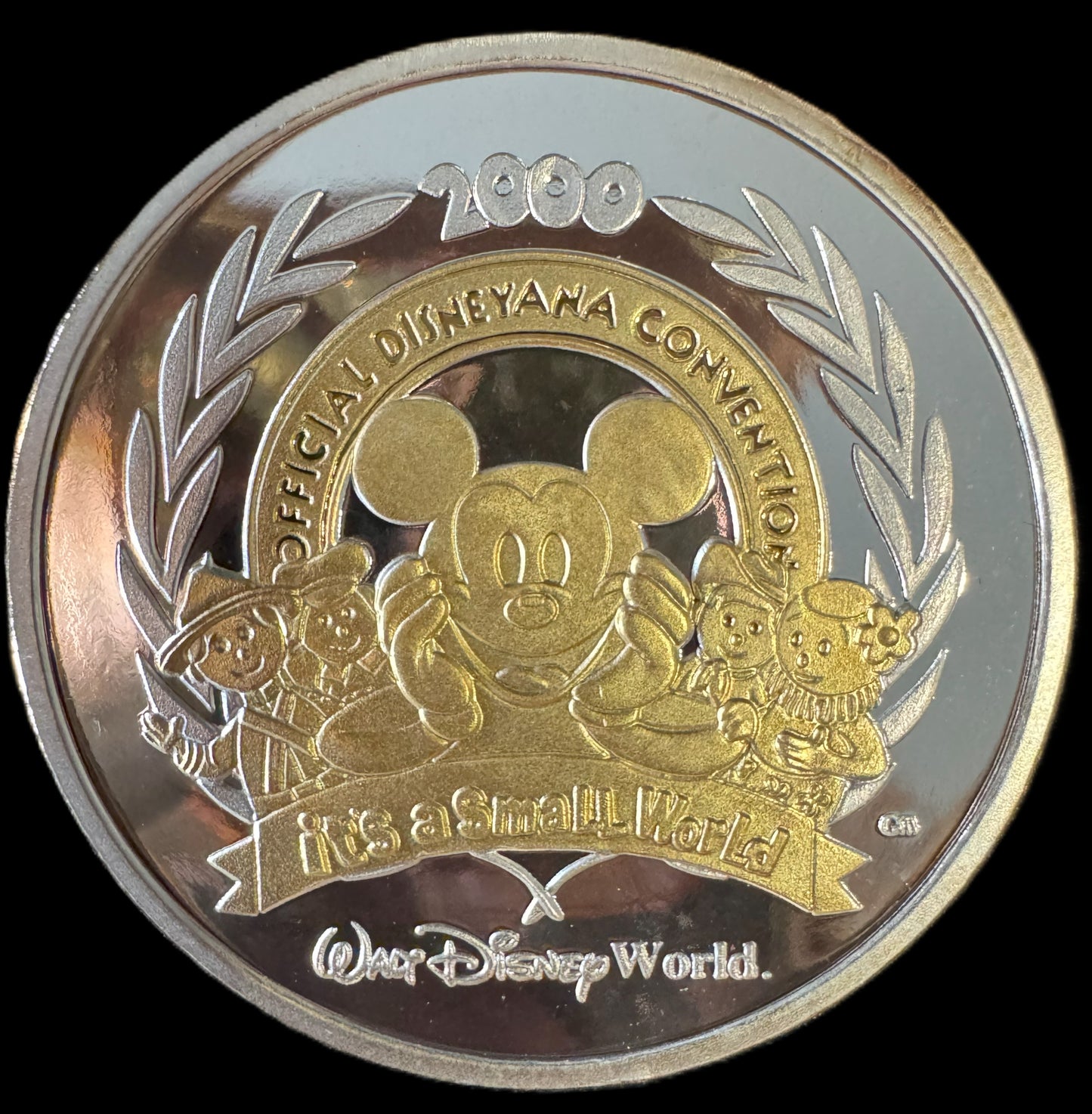 2000 Disneyana Convention 1 oz .999 Silver Coin w/24k Gold Relief