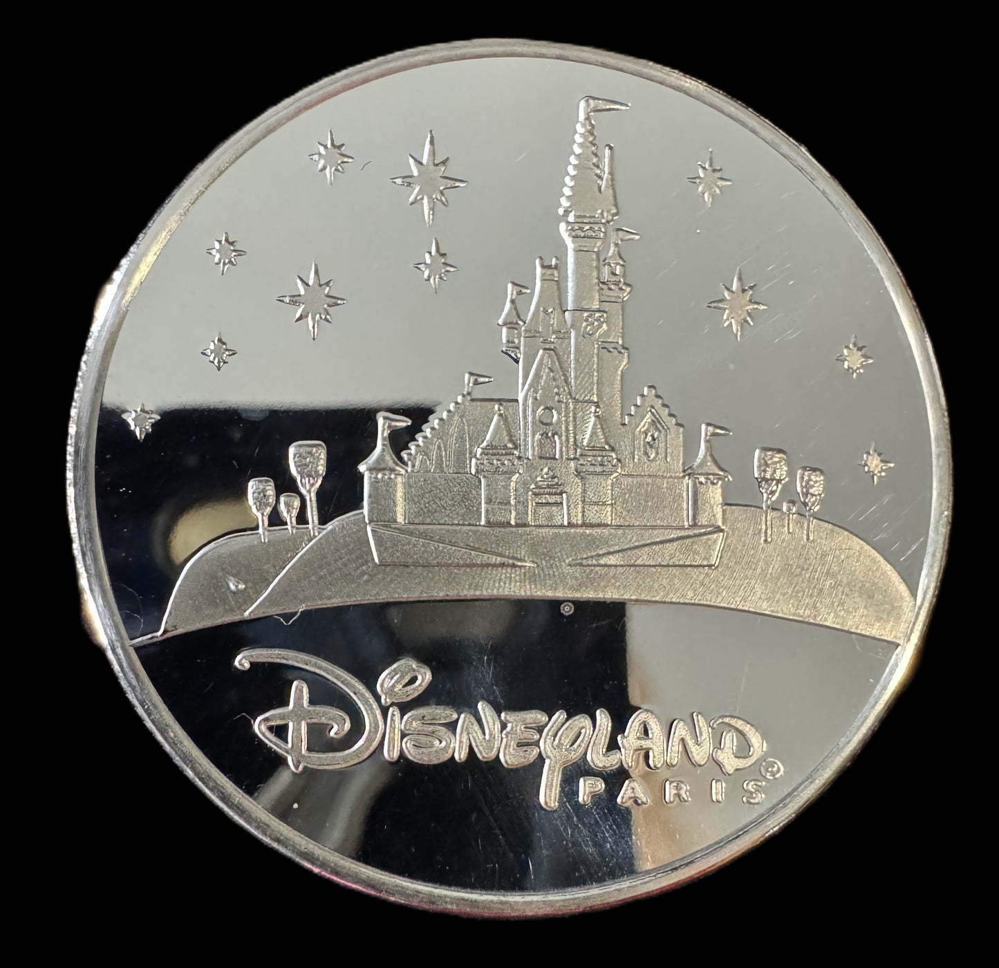 Disney The Happiest Celebration On Earth 5 - 1 Troy oz .999 Silver Coins