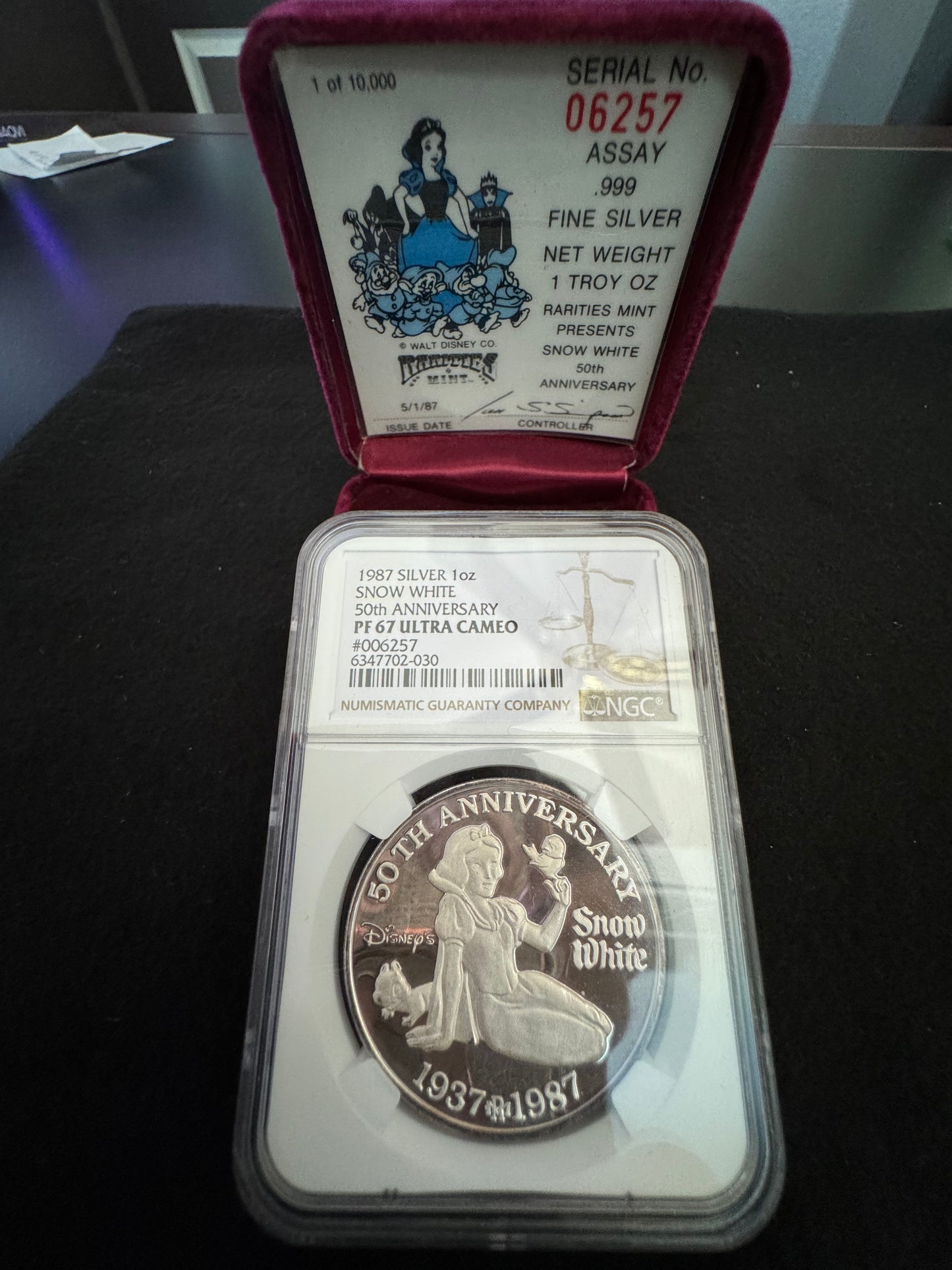 1987 Disney Snow White 50th Anniversary 1 oz .999 Silver Coin