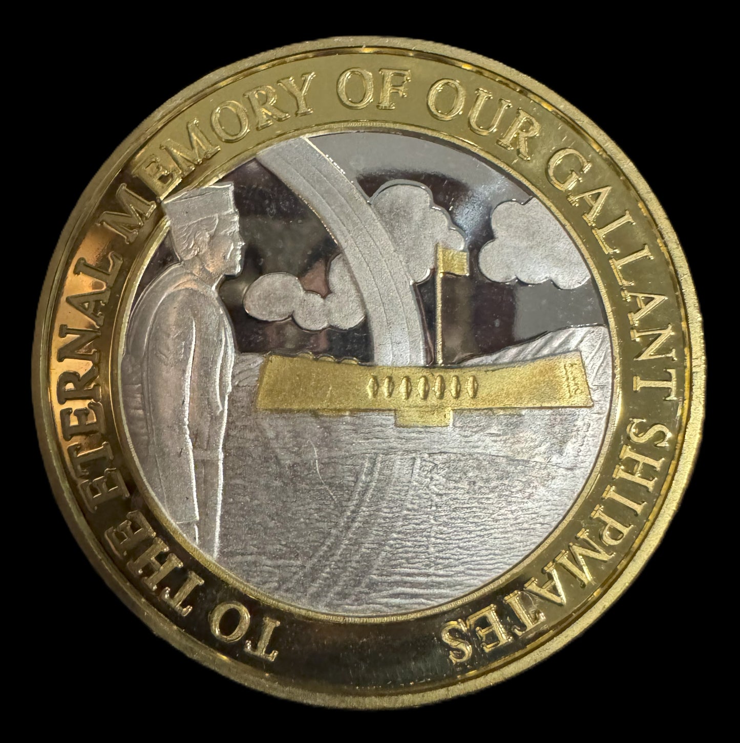 2001 Pearl Harbor 60th Anniversary 1 oz .999 Silver Coin w24 K Gold Relief