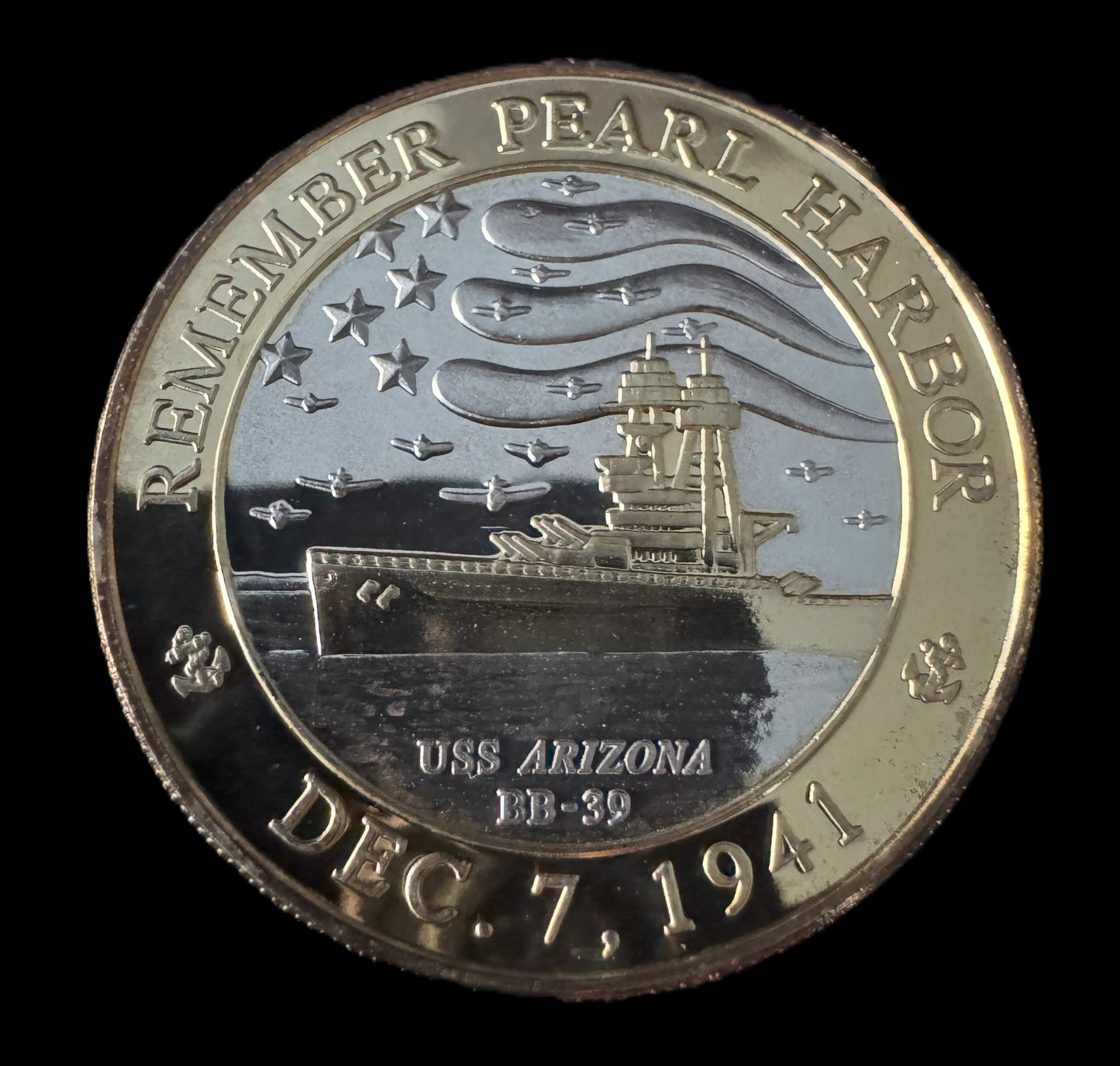 2004 Remember Pearl Harbor USS Arizona 1 oz .999 Silver Coin w24K Gold Relief